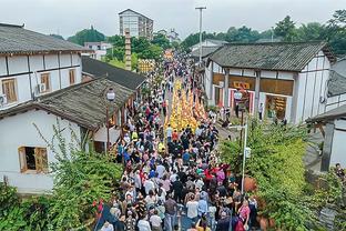 记者：廖力生等多位前广州球员讨薪，欠薪金额在八位数以上